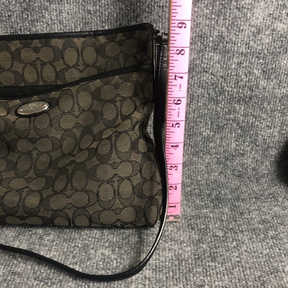 Coach - Picture 7 of 8